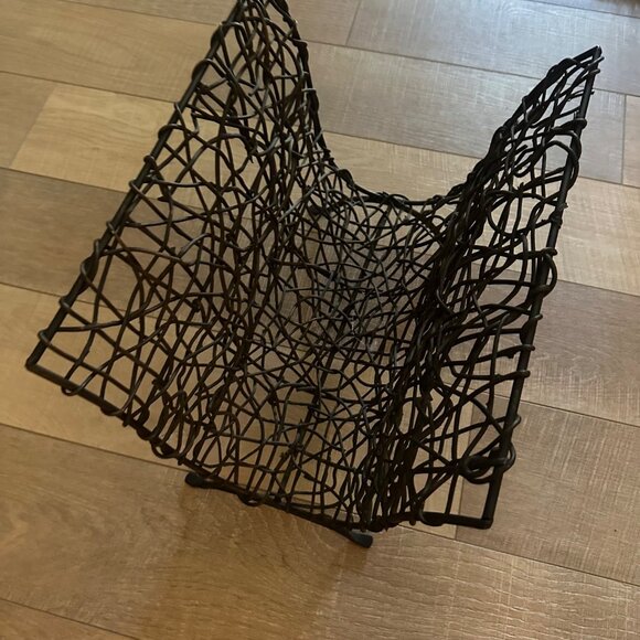 MAGAZINE RACK TOWEL HOLDER BLACK - Picture 2 of 9